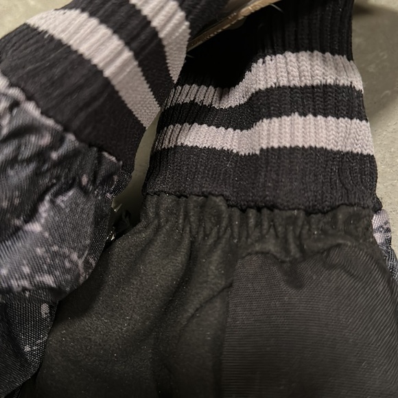 Rome sds brand mitt NWT - Picture 4 of 4